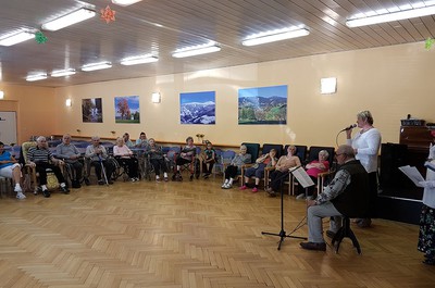 Ponikelské báby s pásmem Voskovce a Wericha