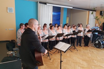 Vystoupení pěveckého sboru Izerína
