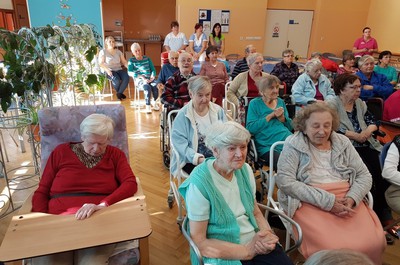 Vystoupení pěveckého sboru Izerína