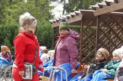 Vystoupení hudební skupiny červeného kříže