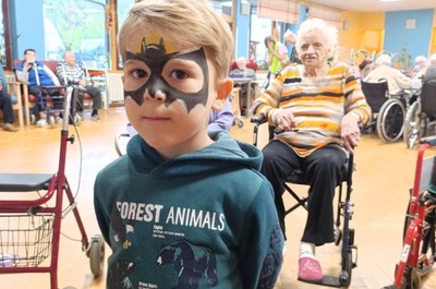 Mezigenerační setkání seniorů a dětí z MŠ Rokytnice nad Jizerou