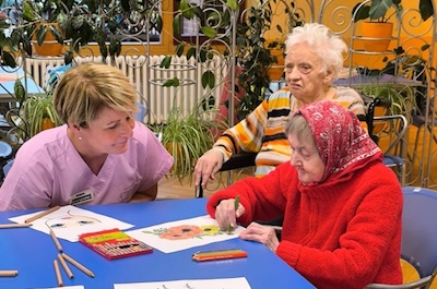 Mezigenerační setkání seniorů a dětí z MŠ Rokytnice nad Jizerou