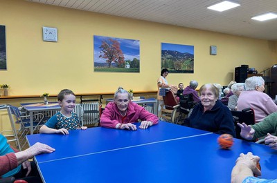 Mezigenerační setkání seniorů a dětí z MŠ Rokytnice nad Jizerou